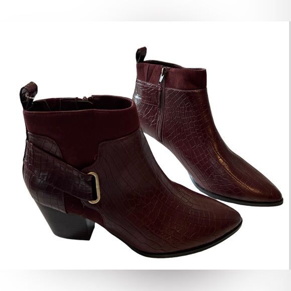 Bella Vita Women’s Elektra li Western Inspired Ankle Booties Sz8.5WW Maroon - Picture 11 of 11